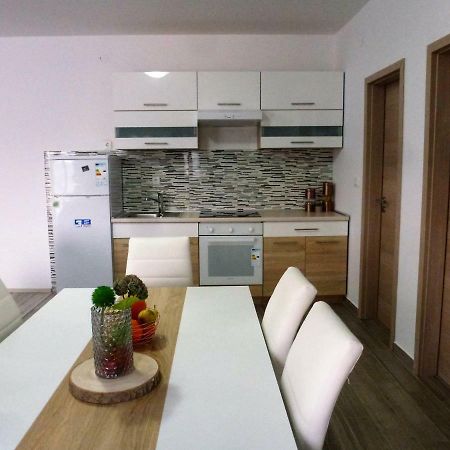 Apartmani Slavica Шибеник Экстерьер фото