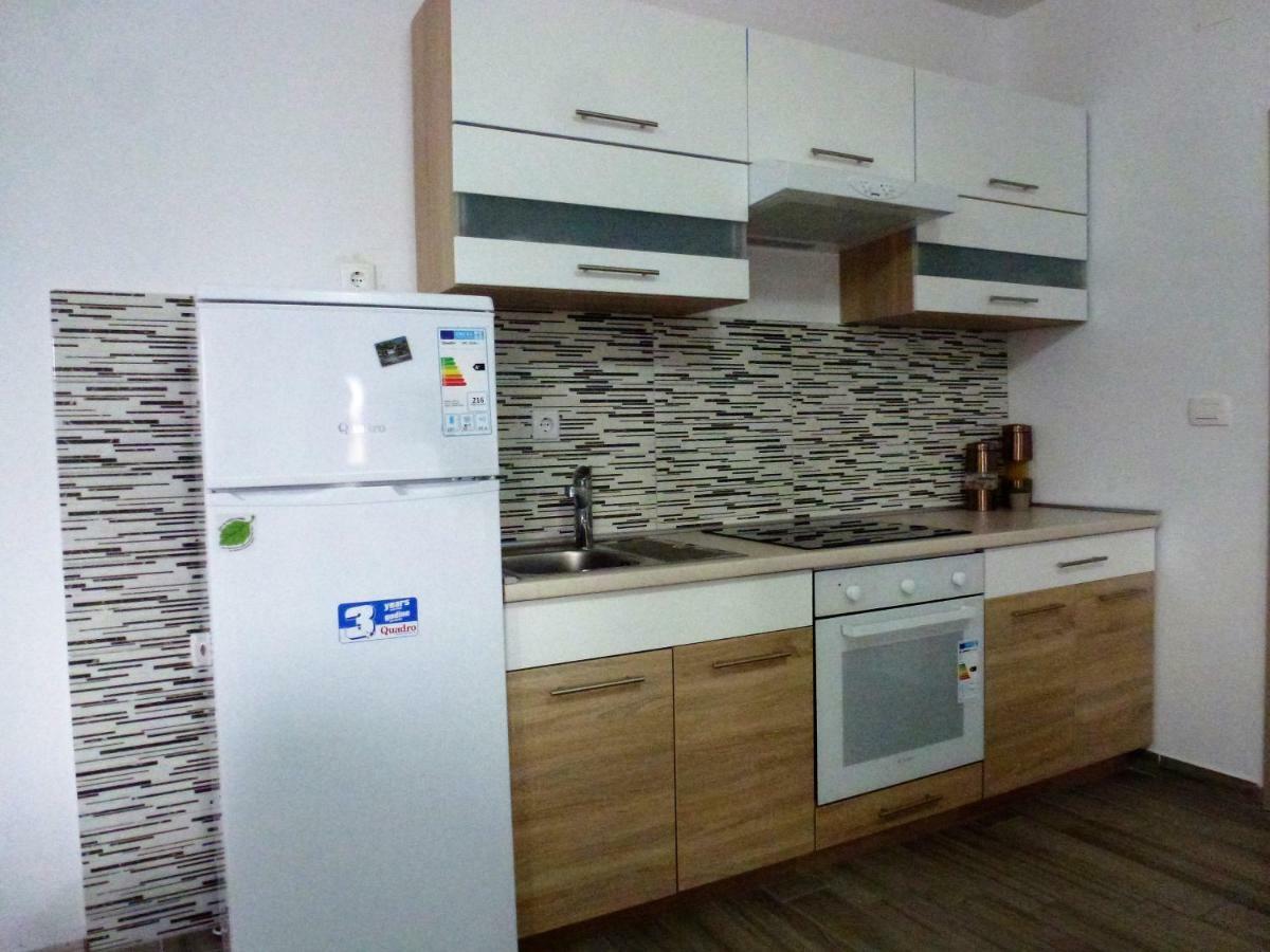Apartmani Slavica Шибеник Экстерьер фото