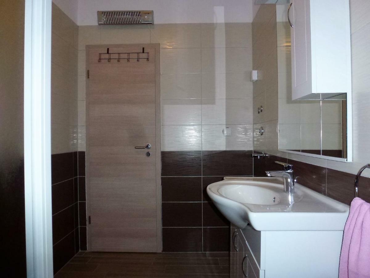Apartmani Slavica Шибеник Экстерьер фото