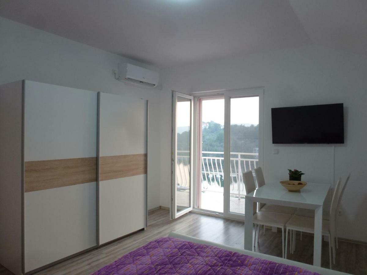 Apartmani Slavica Шибеник Экстерьер фото