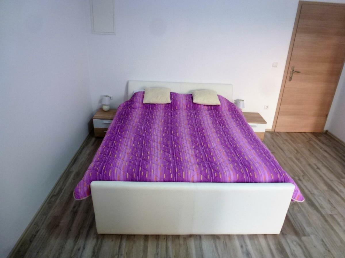 Apartmani Slavica Шибеник Экстерьер фото