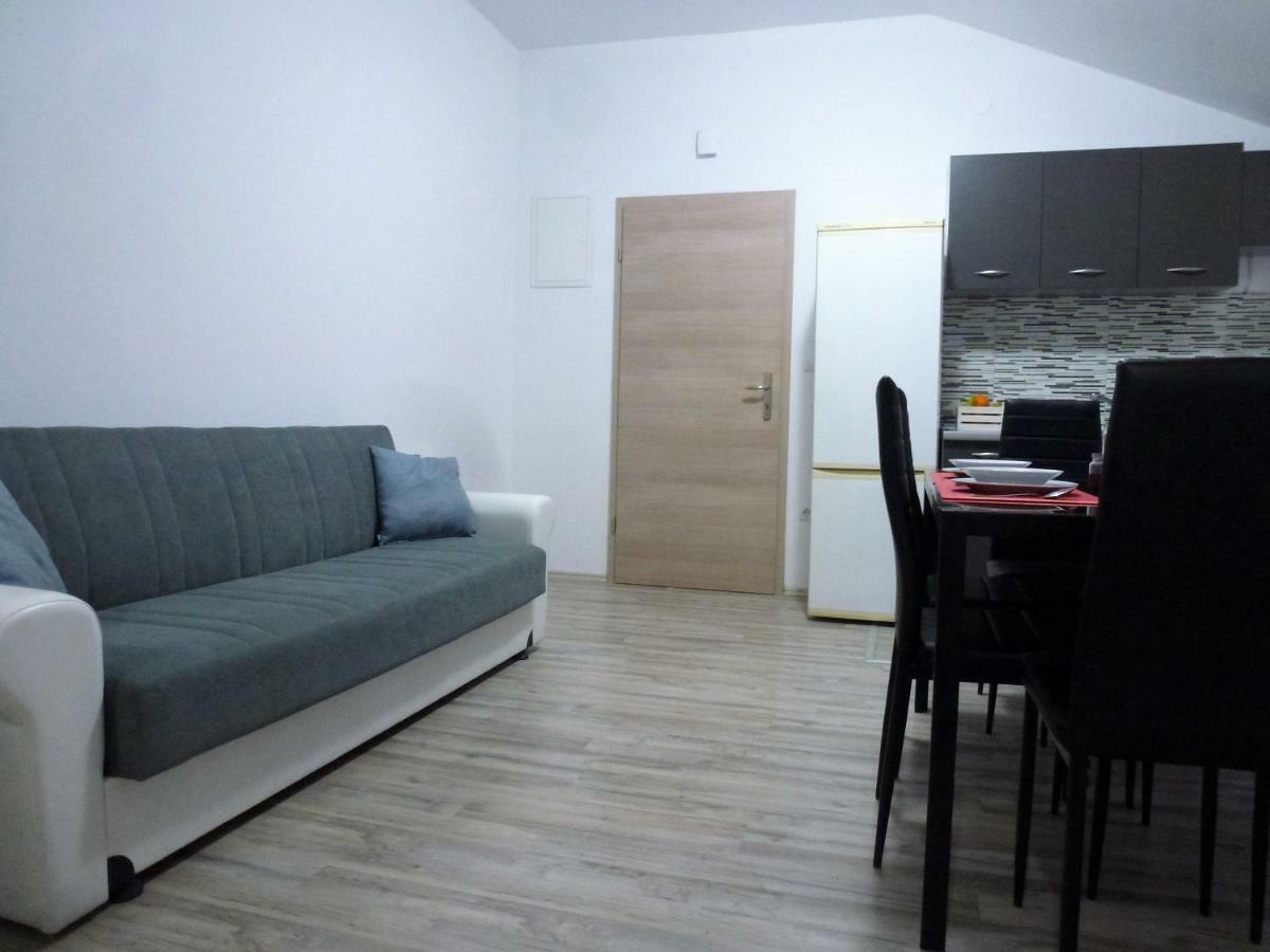 Apartmani Slavica Шибеник Экстерьер фото