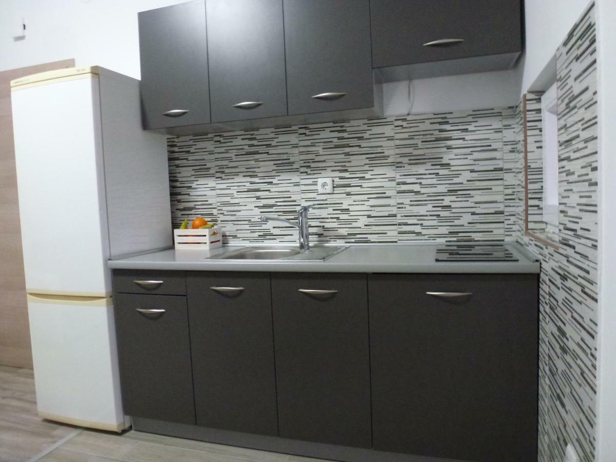 Apartmani Slavica Шибеник Экстерьер фото